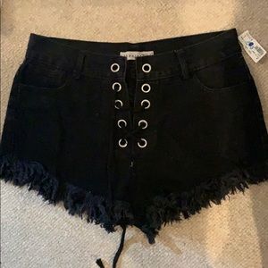NWT Tie Up Black Denim Shorts